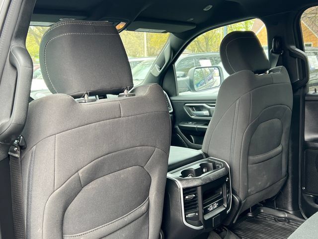 Used 2023 RAM 1500 Big Horn AWD/4WD image 38