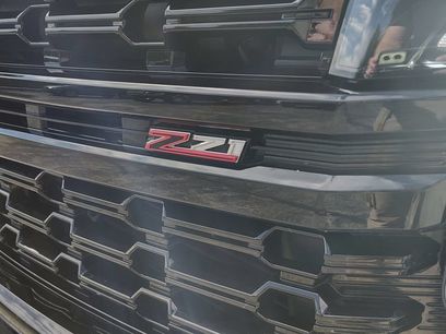 Used 2024 Chevrolet Suburban Z71 w/ Luxury Package
