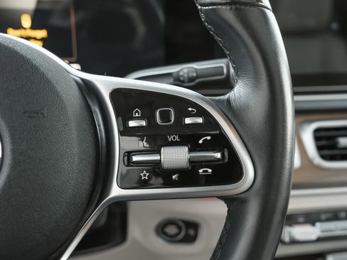 Used 2022 Mercedes-Benz GLE 350 image 18