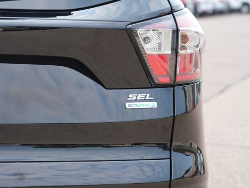 Used 2018 Ford Escape SEL FWD image 10