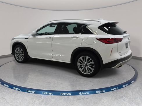 Certified 2023 INFINITI QX50 Luxe w/ Cargo Package AWD/4WD image 7