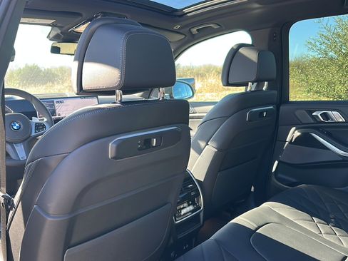 New 2026 BMW X5 xDrive40i w/ M Sport Package image 15