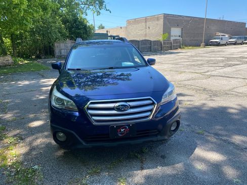 Used 2016 Subaru Outback 2.5i Premium AWD/4WD image 8