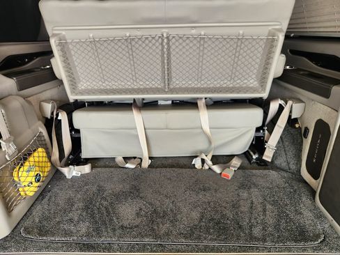 Used 2021 Chevrolet Express 2500 LS w/ Enhanced Convenience Package RWD image 35