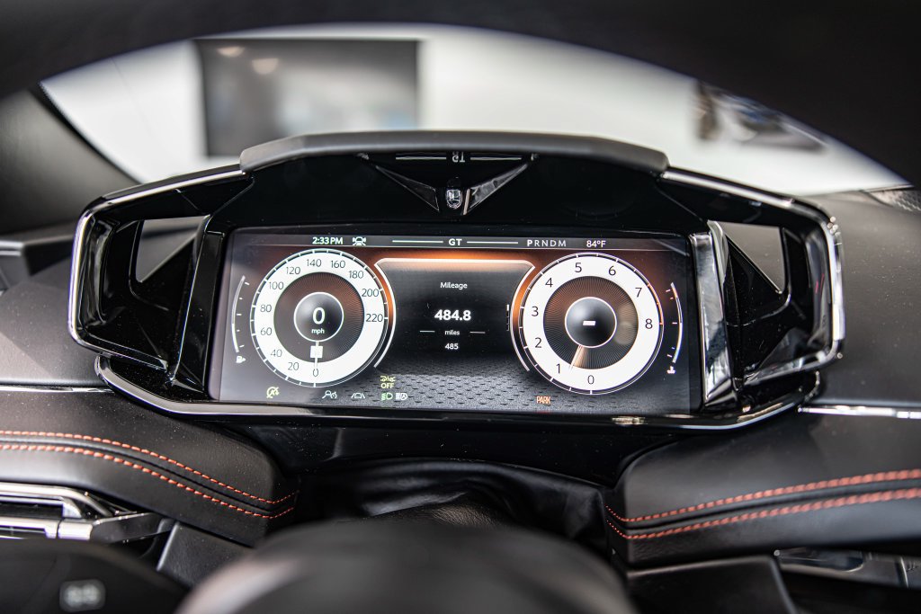 Used 2026 Aston Martin DB12 Coupe RWD image 24