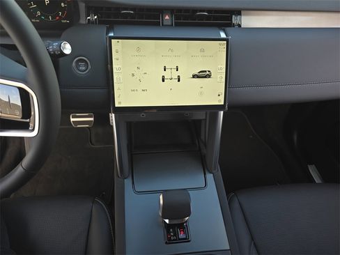 New 2026 Land Rover Discovery Sport Landmark image 20