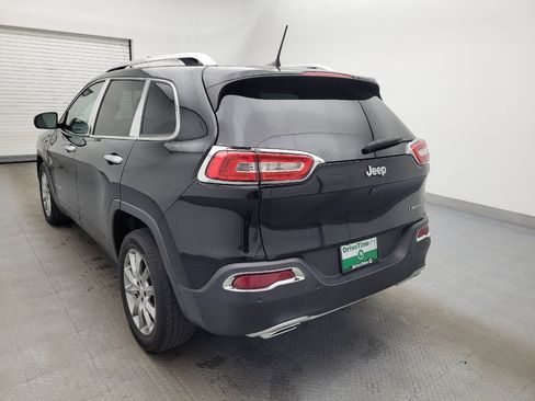 Used 2018 Jeep Cherokee Limited FWD image 5