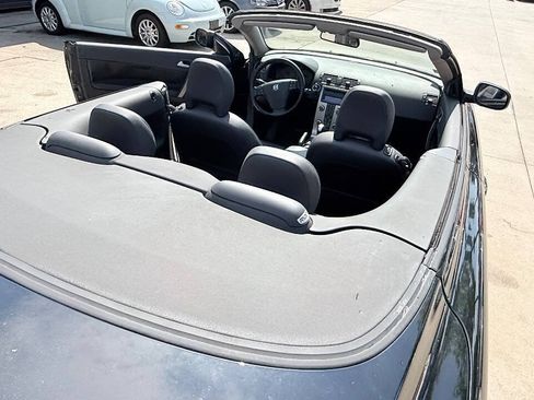 Used 2009 Volvo C70 T5 FWD image 42