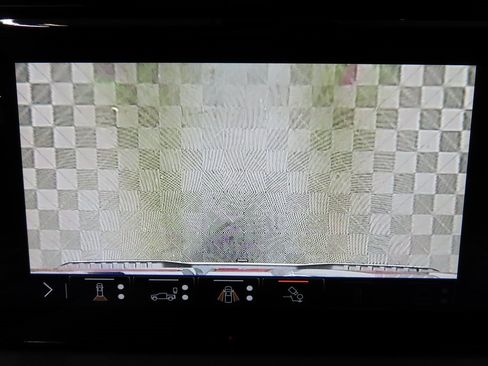 Used 2024 GMC Sierra 1500 AT4 w/ Technology Package image 21