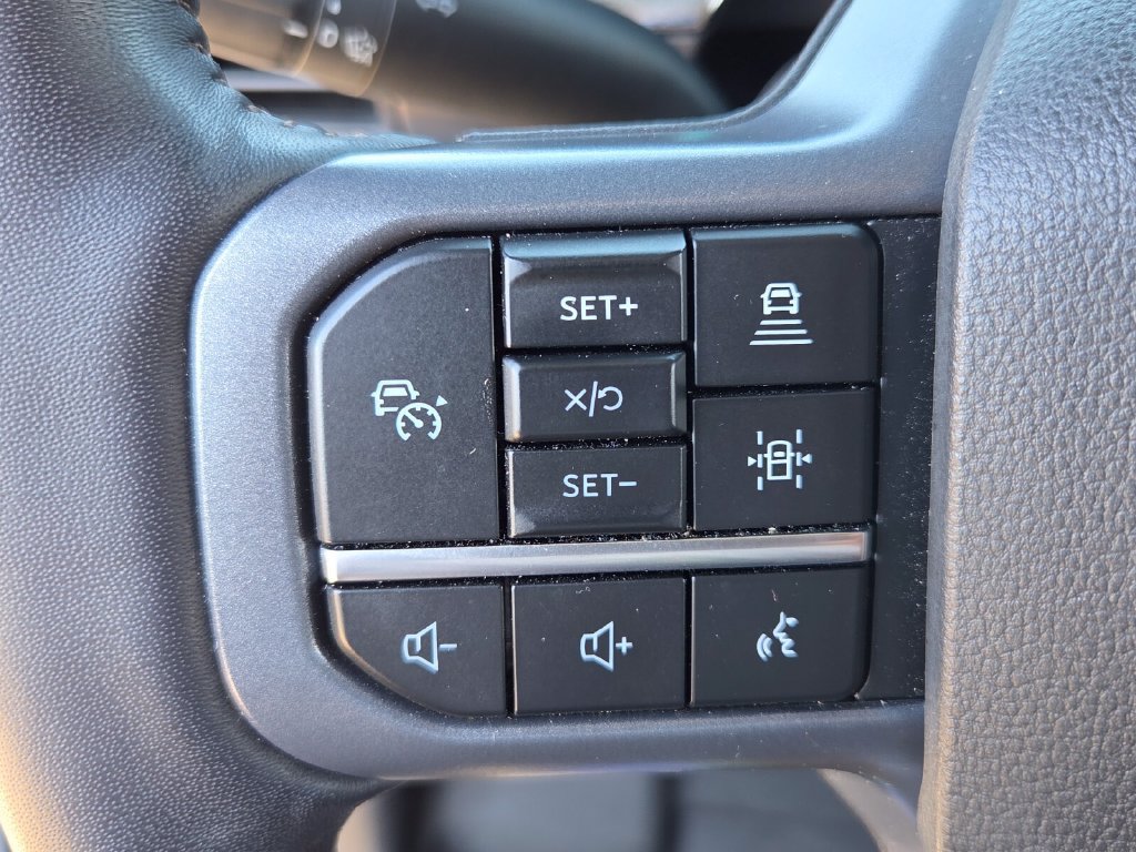 Used 2024 Ford F150 Lariat w/ FX4 Off-Road Package AWD/4WD image 30