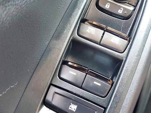 Used 2024 Subaru Crosstrek 2.0i image 31