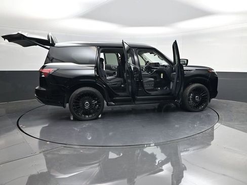 New 2026 INFINITI QX80 Luxe w/ Cargo Package AWD/4WD image 32