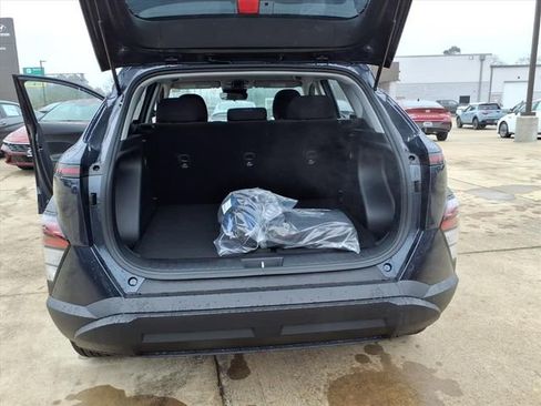 New 2026 Hyundai Kona SE FWD image 18