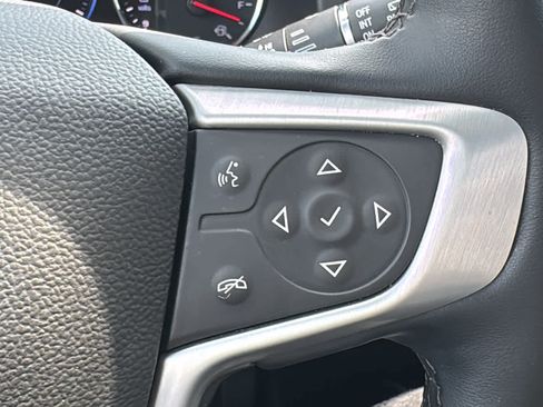 Certified 2023 GMC Acadia SLT w/ Elevation Edition AWD/4WD image 14