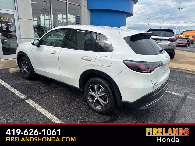 Used 2024 Honda HR-V EX-L image 3