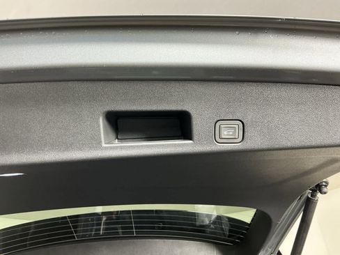 New 2026 Chevrolet Traverse LT w/ Driver Confidence Package image 11