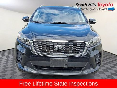 Used 2019 Kia Sorento AWD w/ LX Convenience Package image 2