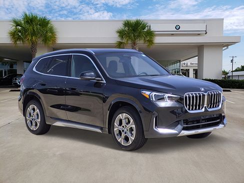New 2026 BMW X1 xDrive28i w/ Technology Package AWD/4WD image 3