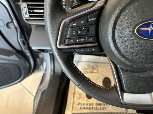 Used 2025 Subaru Outback Premium AWD/4WD image 11