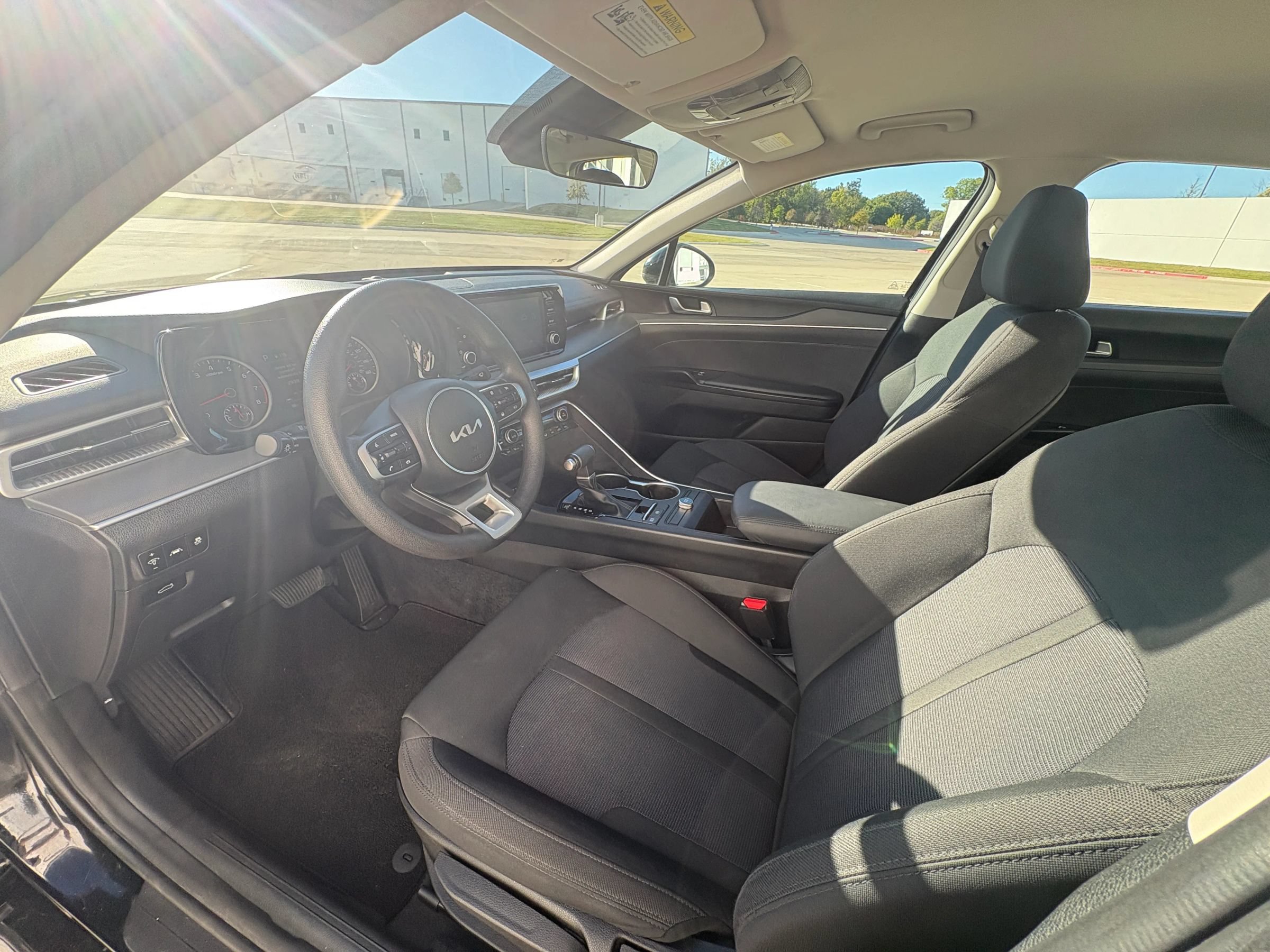 Used 2023 Kia K5 LXS FWD image 9