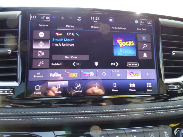 Certified 2025 Chrysler Pacifica Select w/ Uconnect Theater Family Group AWD/4WD image 13