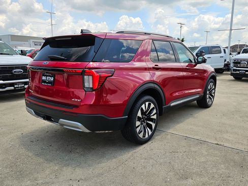 Used 2026 Ford Explorer Platinum w/ LUX Leather Package AWD/4WD image 3