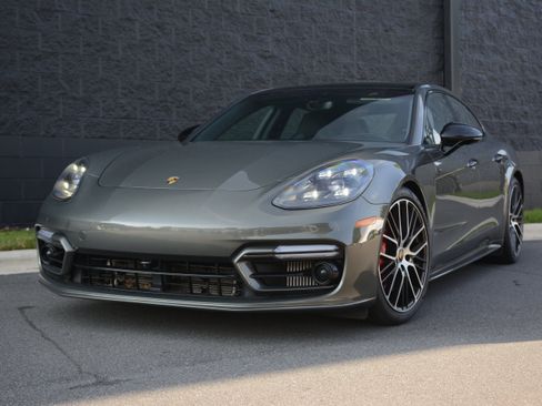Certified 2023 Porsche Panamera GTS AWD/4WD image 1