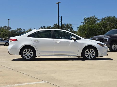 Certified 2023 Toyota Corolla LE FWD image 6
