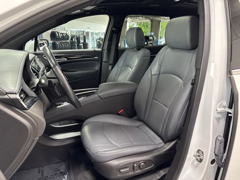 Used 2023 Buick Enclave Essence w/ Experience Buick Package AWD/4WD image 10