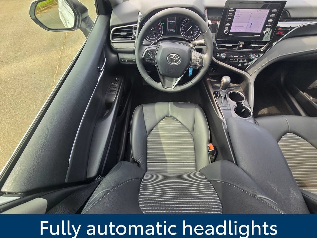 Used 2023 Toyota Camry SE FWD image 13