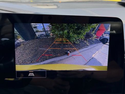 Used 2021 Chevrolet Corvette Stingray Convertible w/ Z51 Performance Package RWD image 44