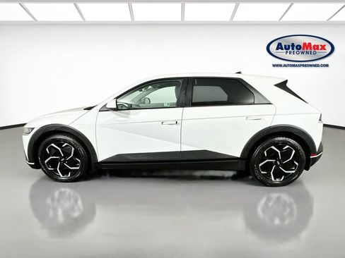 Used 2024 Hyundai Ioniq 5 SE AWD/4WD image 4