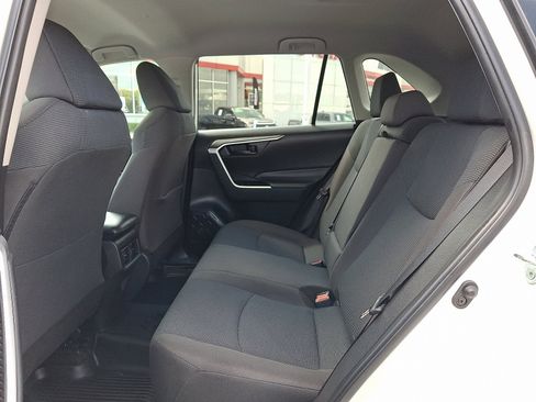 Certified 2022 Toyota RAV4 LE image 11