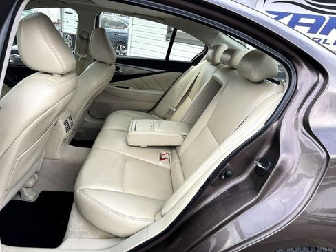 Used 2015 INFINITI Q50 Premium image 16