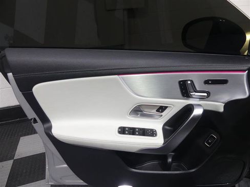 Used 2022 Mercedes-Benz CLA 35 AMG 4MATIC image 17