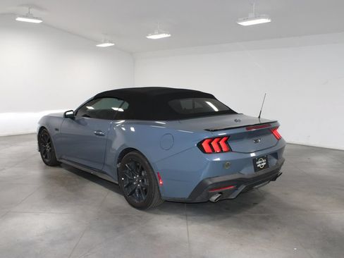 Used 2025 Ford Mustang GT Premium RWD image 7