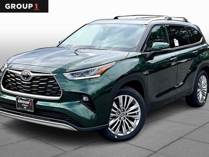New 2025 Toyota Highlander Platinum