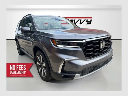 Used 2025 Honda Pilot Elite