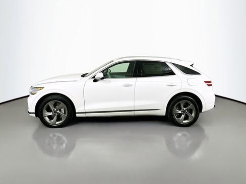 Certified 2026 Genesis GV70 2.5T Advanced AWD/4WD image 8
