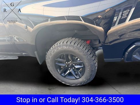 New 2026 Chevrolet Silverado 1500 Custom Trail Boss w/ LPO, Dark Essentials Package AWD/4WD image 10