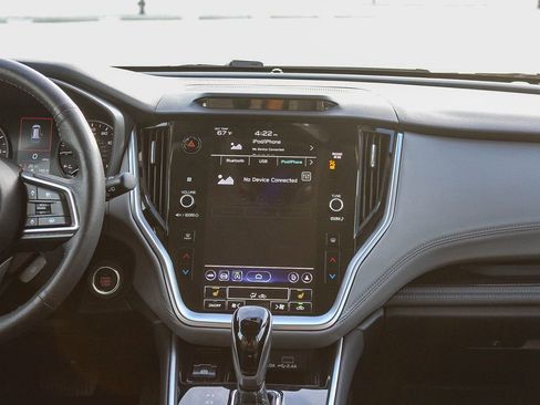 Used 2023 Subaru Outback Limited image 14