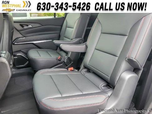 New 2025 Chevrolet Traverse Z71 w/ Enhanced Driving Package image 9