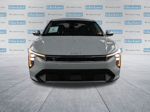 Used 2025 Kia K4 EX image 2