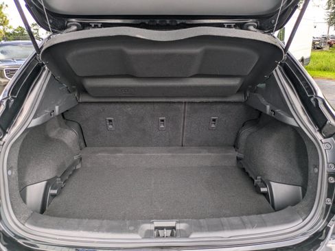 Used 2022 Nissan Rogue Sport SL w/ Premium Package FWD image 9