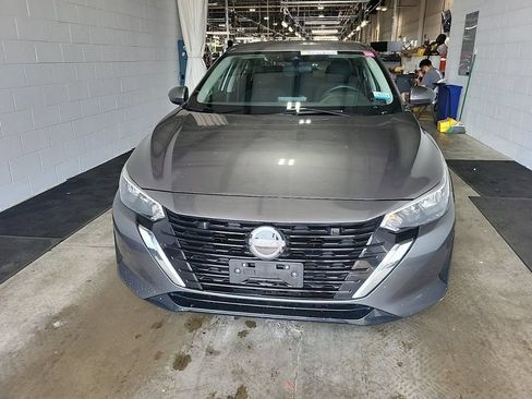 Used 2024 Nissan Sentra S FWD image 2