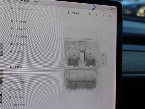 Used 2020 Tesla Model 3 Standard Range Plus RWD image 12