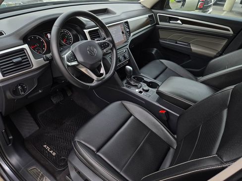 Used 2021 Volkswagen Atlas SE AWD/4WD image 9