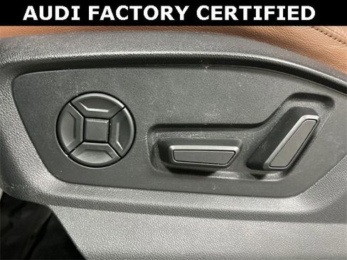 Certified 2022 Audi Q8 Premium image 12