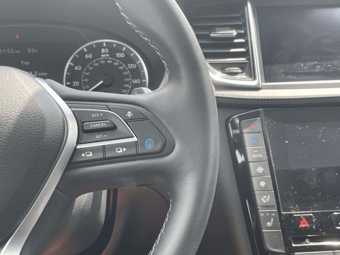 Used 2023 INFINITI QX50 Luxe FWD image 23
