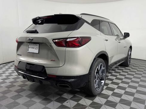 Used 2021 Chevrolet Blazer RS w/ Enhanced Convenience Package FWD image 6
